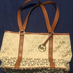 Michael Kors purse